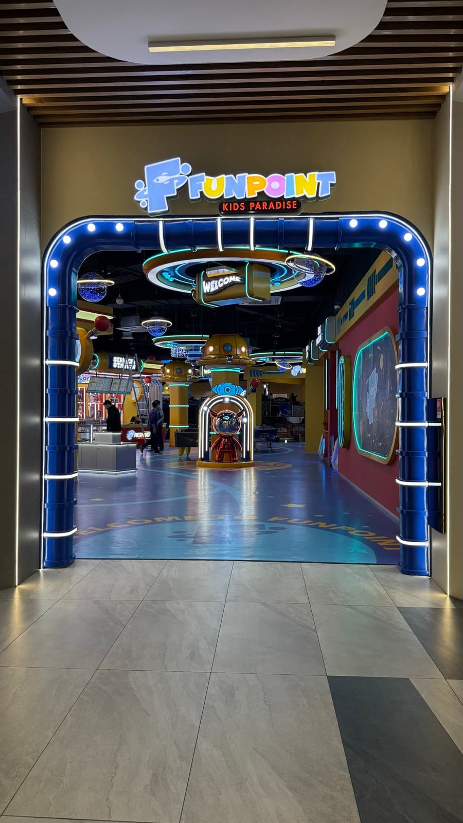 Оранжерея — зелёное сердце Yunusabad Gallery